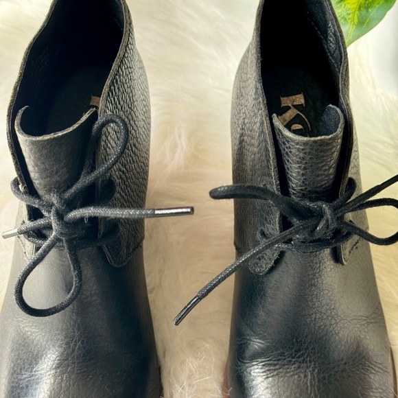 Kork-Ease Roana Lace up Black Leather Ankle Booties Two-Tone Chunky Heel  7.5 - Picture 5 of 13